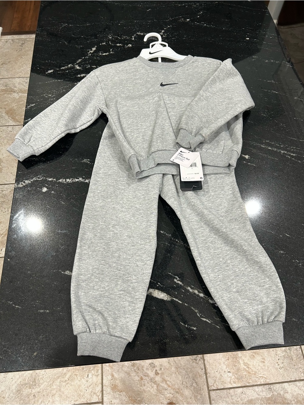 Nike Kids Gray Sweatpants & Sweatshirt Set